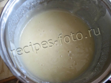 Торт "Наполеон" с орехами и заварным кремом