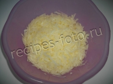 Торт из кабачков с морковью и чесноком