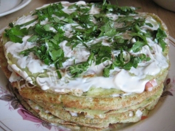 Торт из кабачков с помидорами