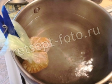 Тост с яйцом пашот и сыром на завтрак