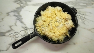 Цветная капуста в духовке с сыром и со сливками