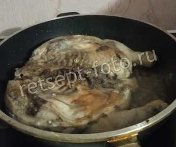 Цыпленок с чесноком на сковороде