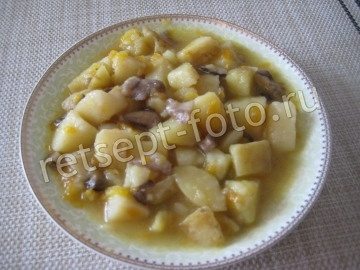 Тушеная картошка с маслятами