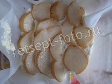 Творожная запеканка с грушей и изюмом для детей 2 года