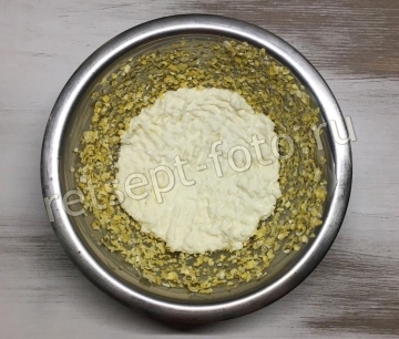 Творожная запеканка с грушей и кукурузными хлопьями для детей 2 года