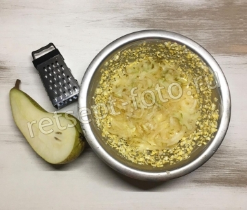 Творожная запеканка с грушей и кукурузными хлопьями для детей 2 года