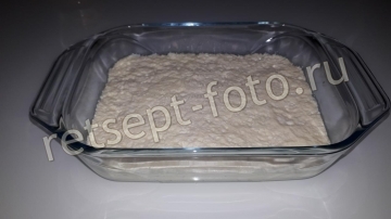 Творожная запеканка с консервированными персиками