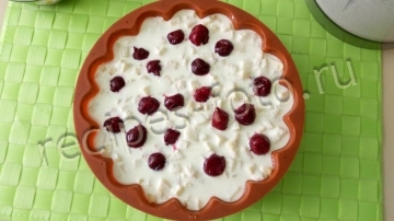 Творожная запеканка с манкой и фруктами для детей от 1 года