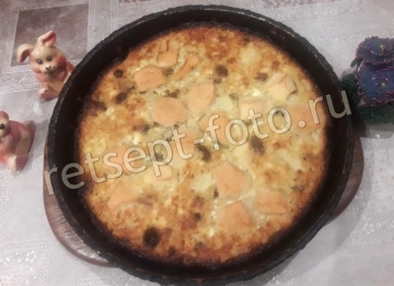 Творожная запеканка с манкой, яблоками и изюмом для ребенка 1,5-2 года