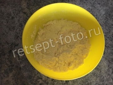Творожная запеканка с манкой в мультиварке
