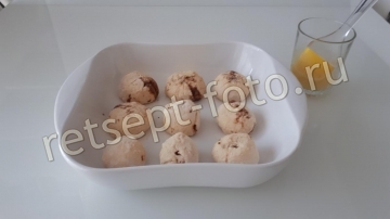 Творожные булочки с какао и корицей