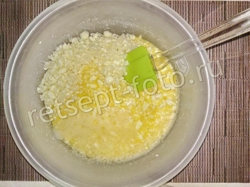 Творожные кексы с изюмом, вишней и клюквой