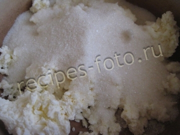 Творожные маффины с лимоном и кремом