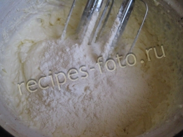 Творожные маффины с лимоном и кремом