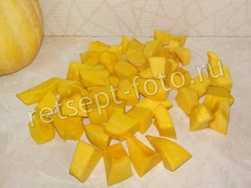 Тыква с сахаром и корицей запеченная кусочками с орехами