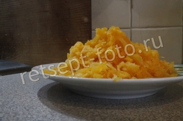 Тыквенный пирог с лимоном и корицей