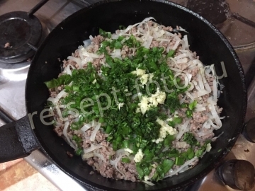 Тыквенный суп-пюре с сыром и фаршем