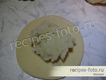 Вареники с картошкой из теста на воде с яйцом