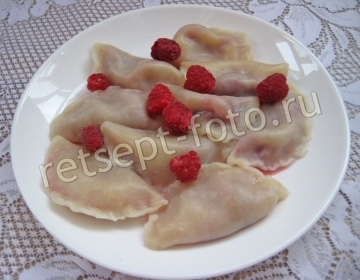 Вареники с малиной. Заварное тесто