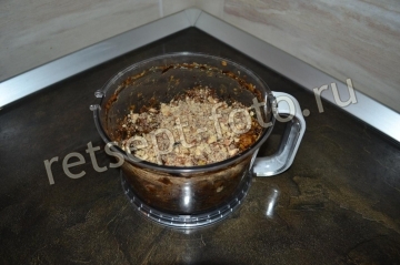 Витаминная смесь из сухофруктов и орехов