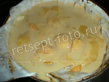 Влажный яблочный пирог с пропиткой