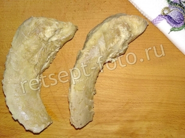 Заливное из свиного языка