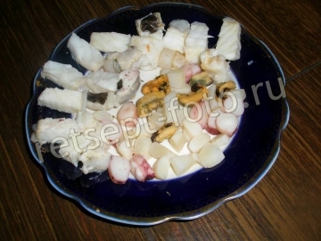 Заливное из зубатки и морепродуктов