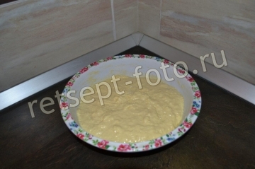 Заливной пирог с яйцом и луком