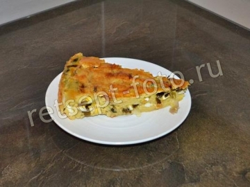 Заливной пирог с яйцом и луком