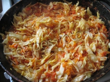 Запеканка из капусты и гречки без мяса в духовке