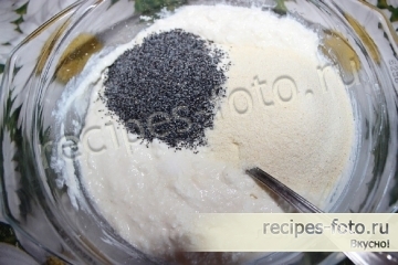 Запеканка творожная в духовке с манкой и маком