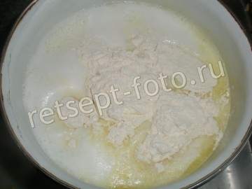 Заварной кулич на молоке