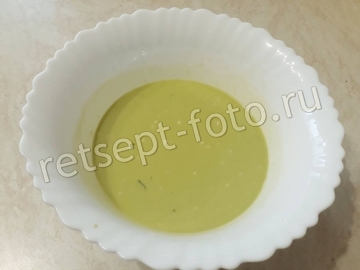 Зеленые блинчики со шпинатом и начинкой из грибов