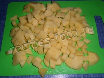 Зеленые щи из щавеля с яйцом и свининой
