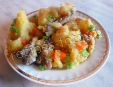 Жаркое из говядины с картошкой в духовке