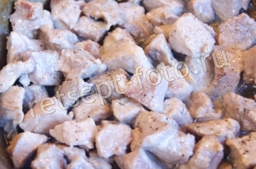 Жаркое из свинины с картошкой и капустой