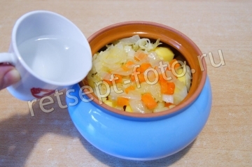 Жаркое из свинины с картошкой и капустой