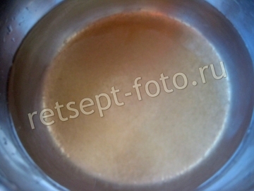 Желе с клубникой и сметаной