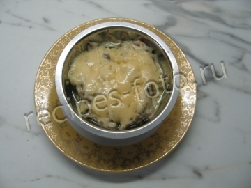 Жюльен с вешенками и курицей