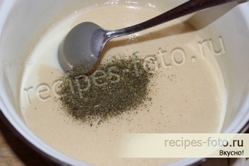 Лепешка пшеничная с прованскими травами и чесноком