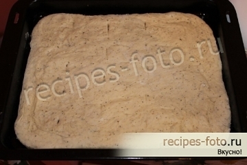 Лепешка пшеничная с прованскими травами и чесноком