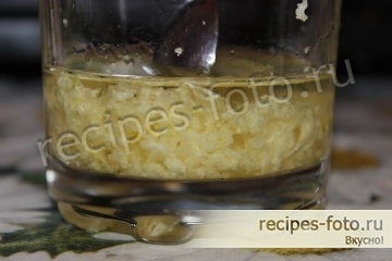 Лепешка пшеничная с прованскими травами и чесноком