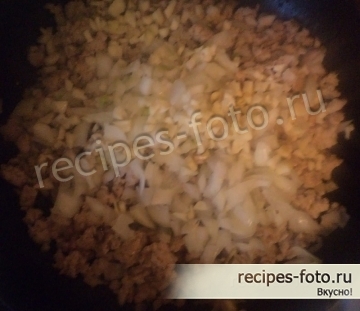 Лазанья мясная с фаршем и соусом Бешамель