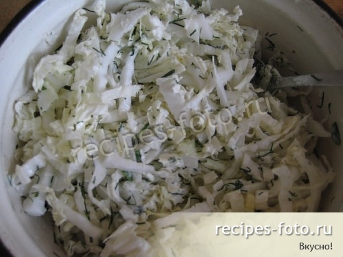 Салат из пекинской капусты