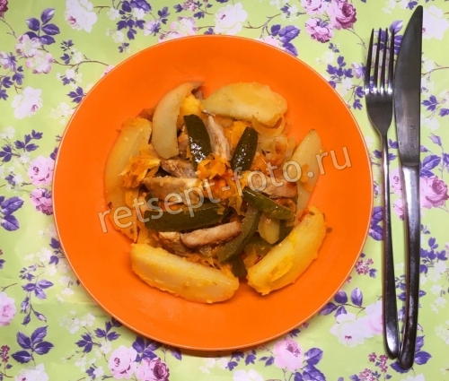 Азу из телятины с солеными огурцами
