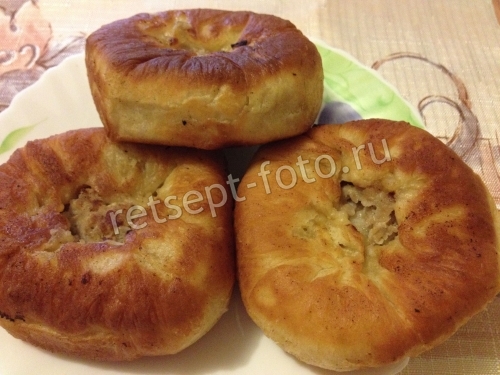 Беляши с мясом на дрожжевом тесте