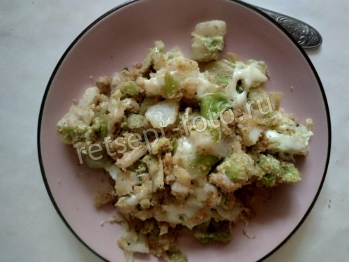 Белокочанная капуста с яйцом и сыром в духовке