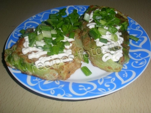 Белокочанная капуста в кляре жаренная дольками