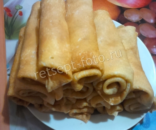 Блинчики с колбасой, сыром и майонезом