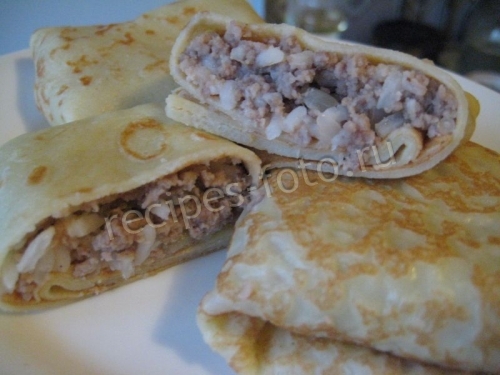 Блины с мясом и рисом на кефире